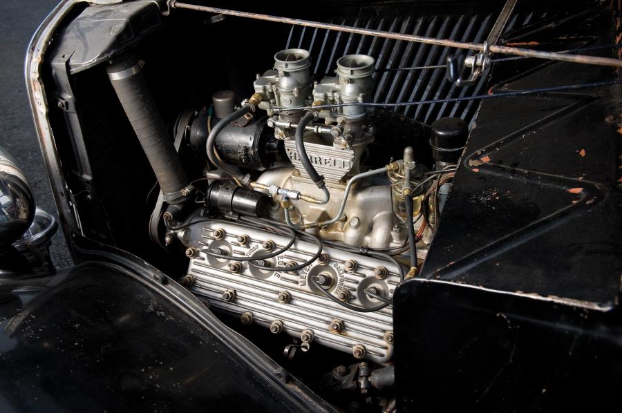  Ford 5-Window Coupe Street Rod 1933 года  (фото 8 из 8)